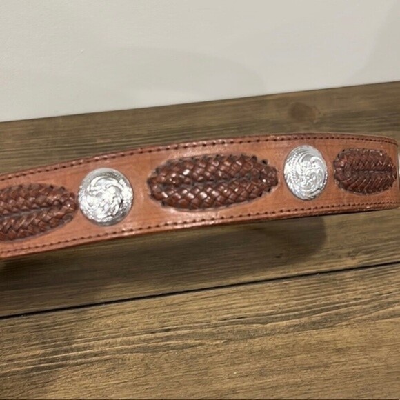 Men’s brown leather and silver color western style belt - Picture 3 of 7